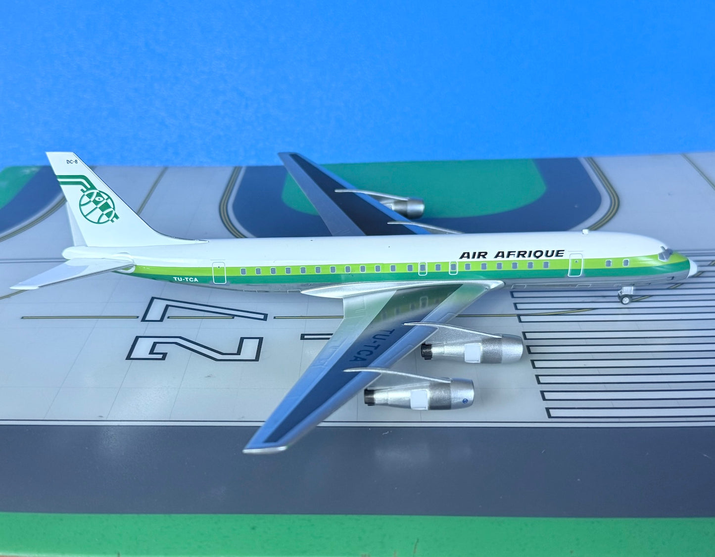 Air Afrique Douglas DC-8-53 TU-TCA 1970s colors 1:200 scale diecast Aeroclassics