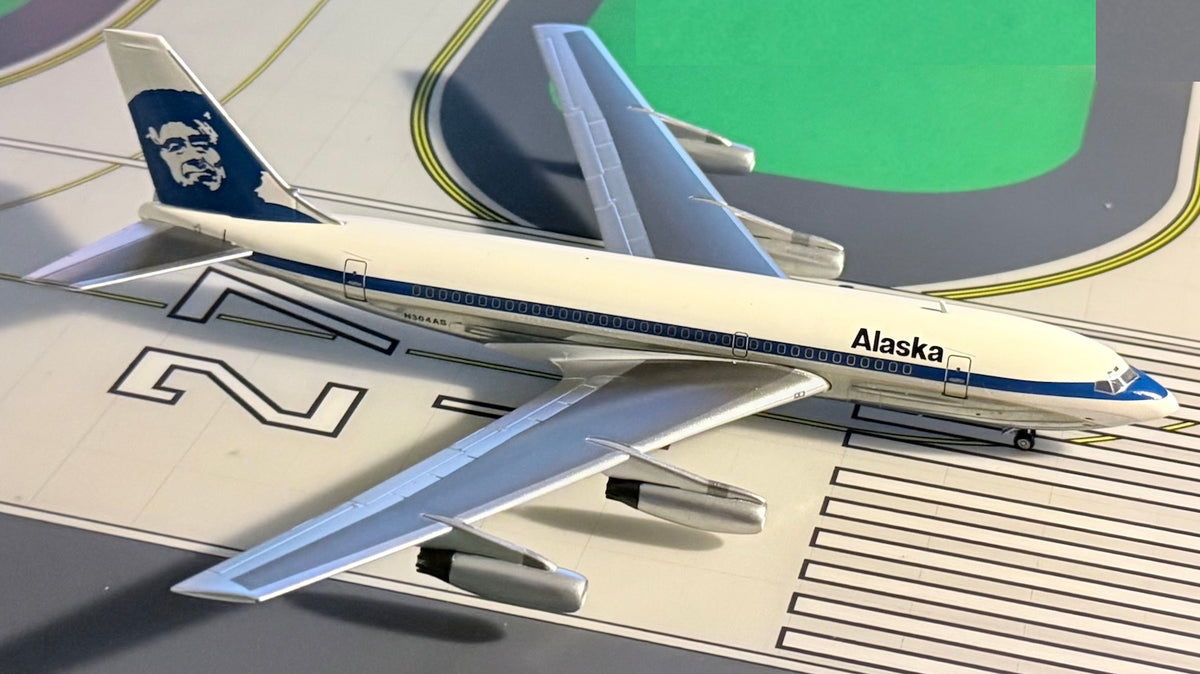 Alaska Boeing 720-022 N304AS 1970's colors 1:200 scale diecast Aeroclassics