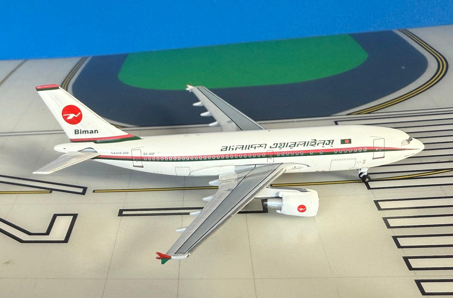 Bangladesh Airlines Airbus A310-300 S2-ADF 2000s colors 1:400 scale diecast AeroClassics