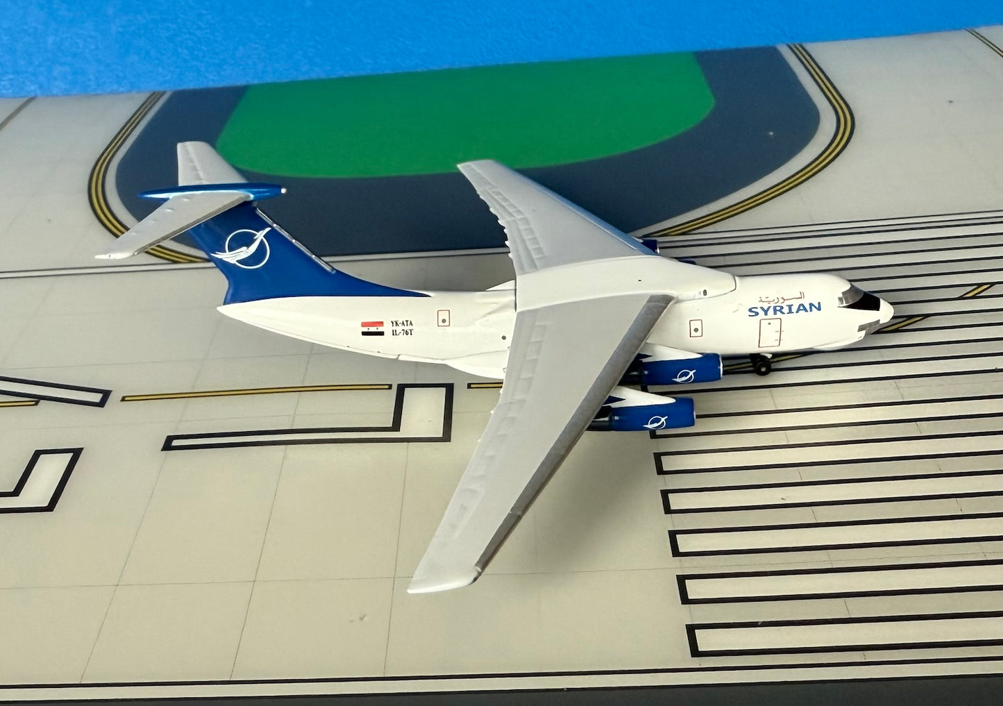 Syrian Air Ilyushin IL-76T YK-ATA 2000s colors 1/400 scale diecast Aeroclassics