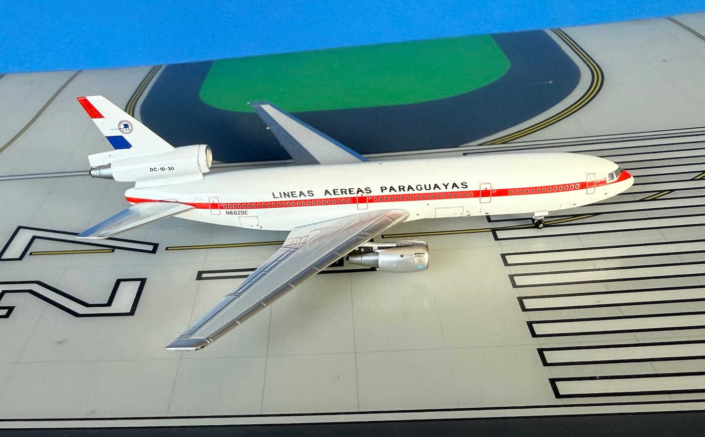 Lineas Aereas Paraguayas DC-10-30 N602DC 1990s 1:400 scale diecast Aeroclassics