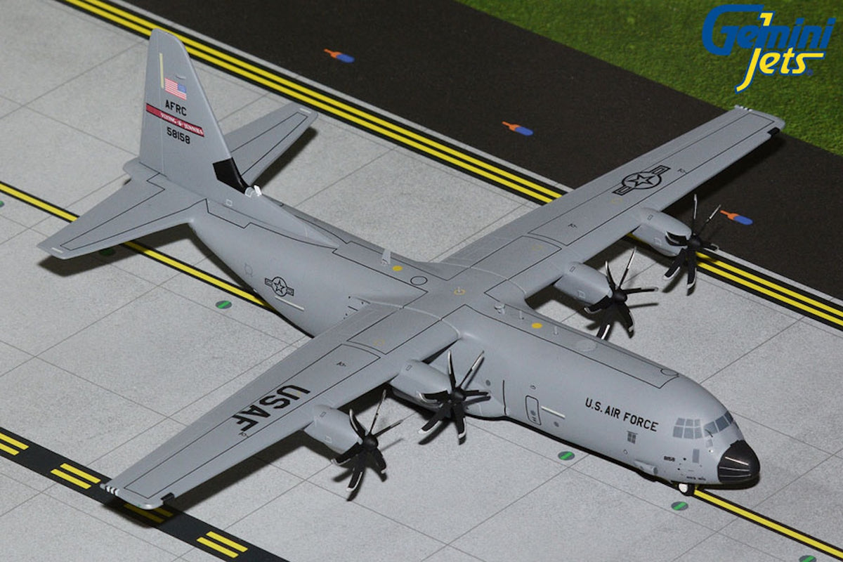 US Air Force Lockheed C-130J 05-8158 Flying Jennies 1:200 scale diecast GeminiJets