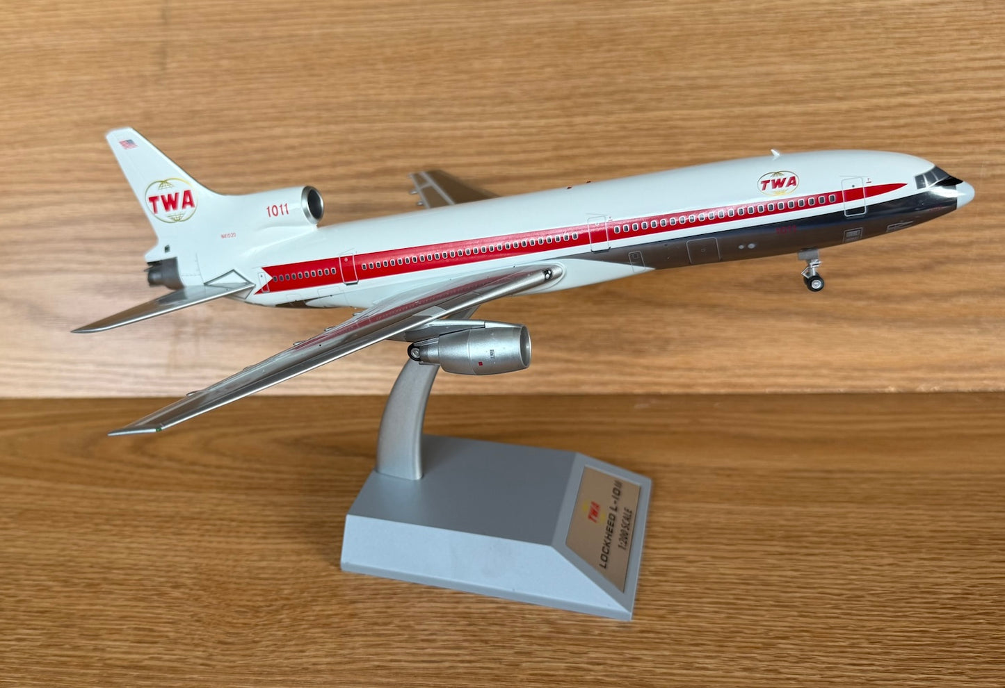 TWA Lockheed L-1011-385-1 N41020 Twin Globe 1:200 scale diecast Inflight Models