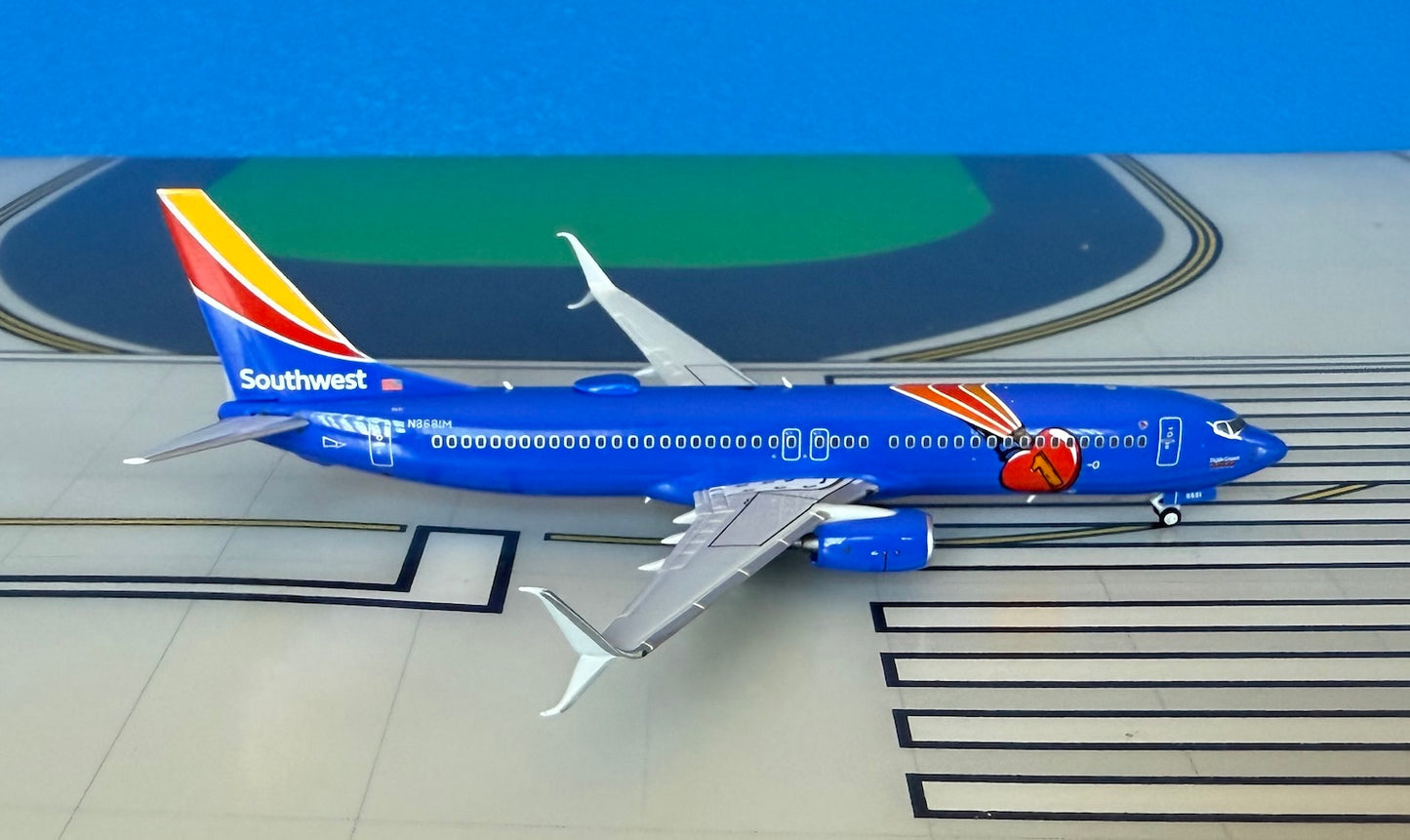 Southwest Boeing 737-800/S N8661A Triple Crown One 1:400 scale diecast NG Models