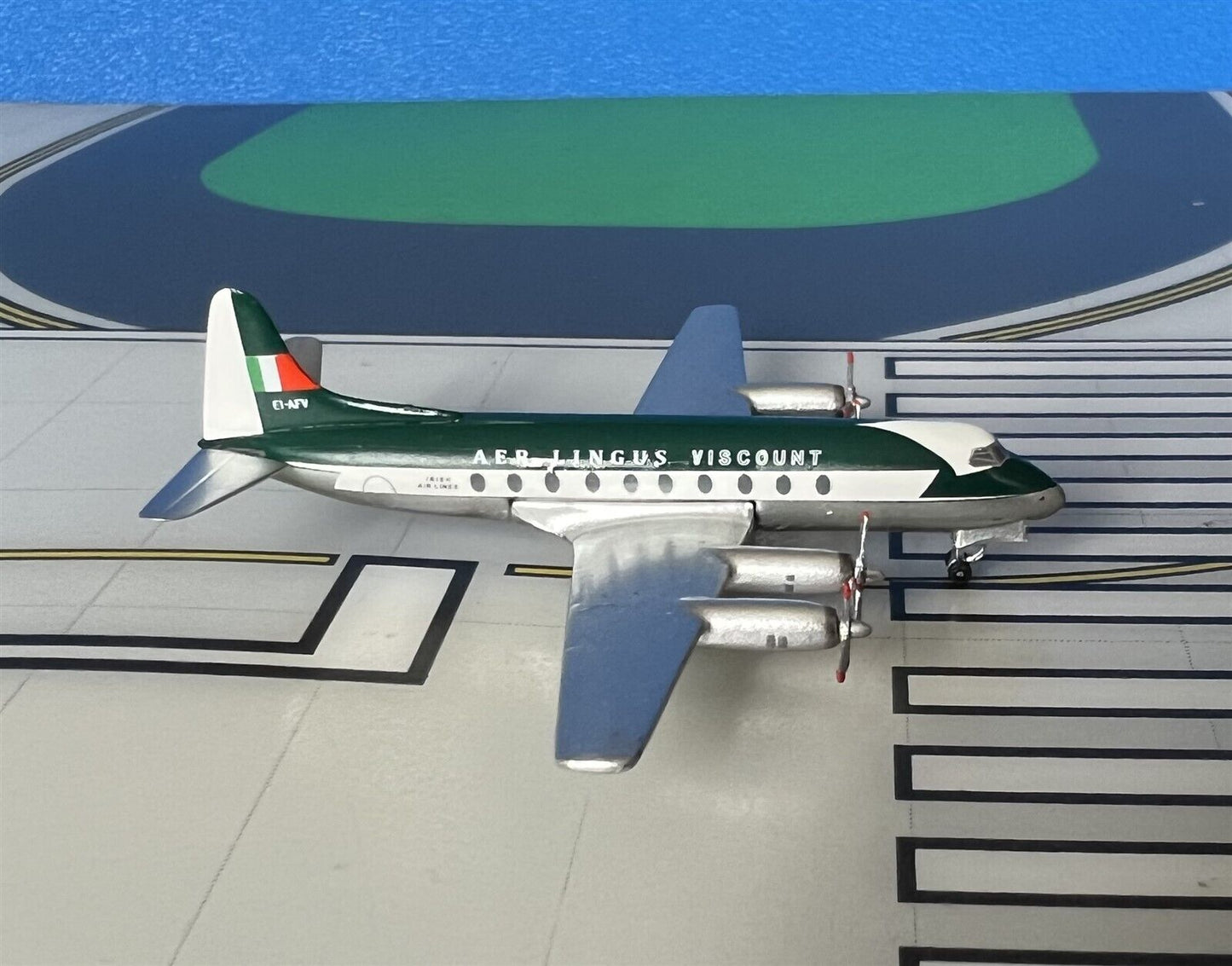 Aer Lingus Vickers Viscount 700 EI-AFV 1950s 1/400 scale diecast Aeroclassics