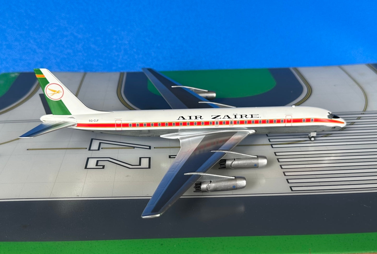 Air Zaire Douglas DC-8-32 9Q-CLF 1970s colors 1:200 scale diecast Aeroclassics