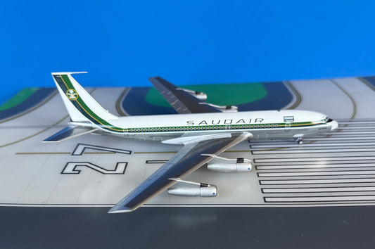 Saudair Boeing 720-068B HZ-ACB delivery colors 1:200 scale diecast Aeroclassics