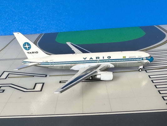 Varig Brasil Boeing 767-200/ER PP-VNP 1980s 1:400 scale diecast Aeroclassics