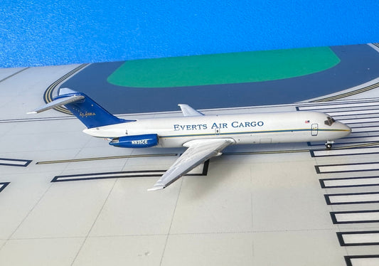 Everts Air Cargo Douglas DC-9-33F N935CE 2010s colors1:400 scale diecast Aeroclassics