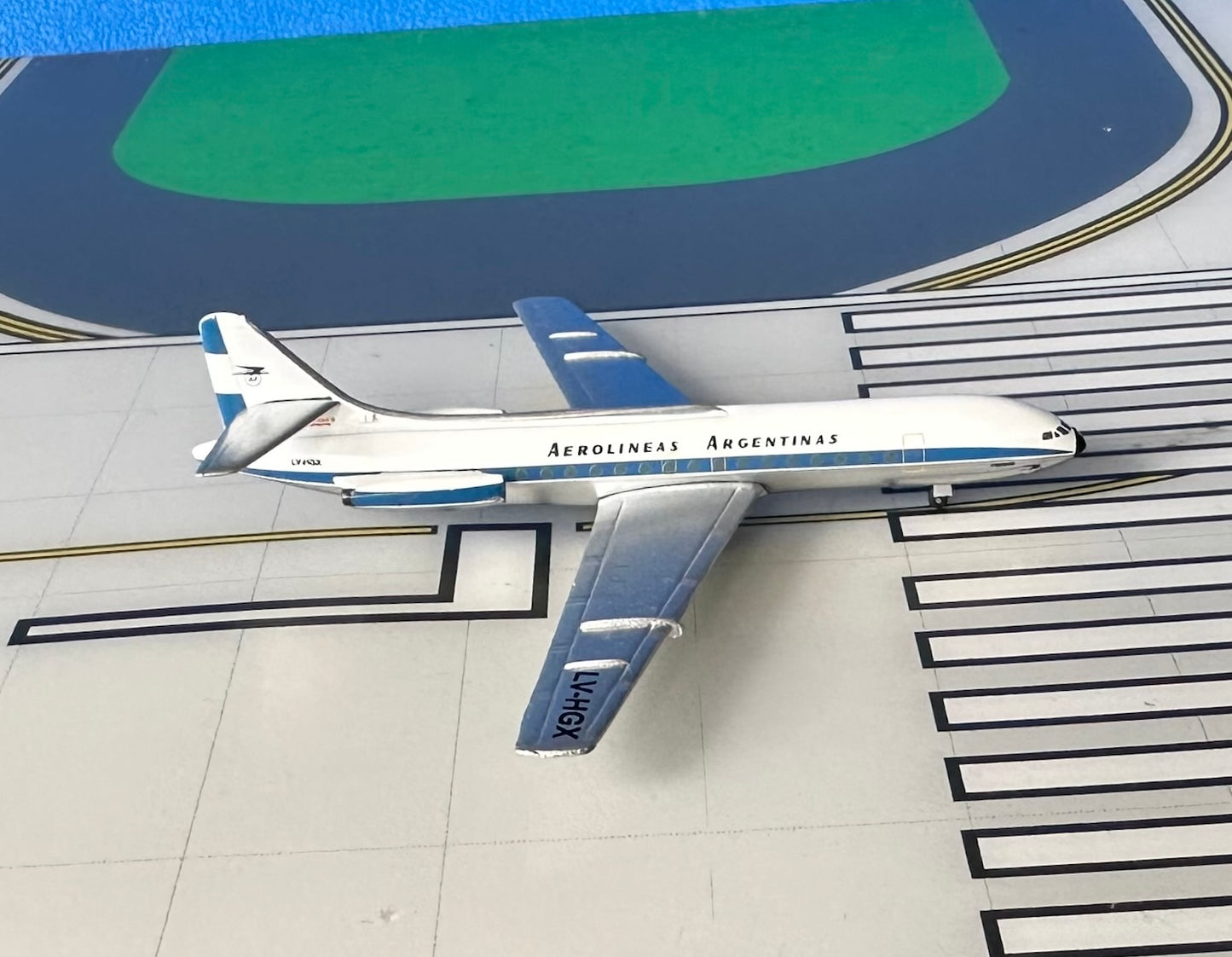 Aerolineas Argentinas Caravelle III LV-HGX 1970s 1:400 scale diecast Aeroclassics