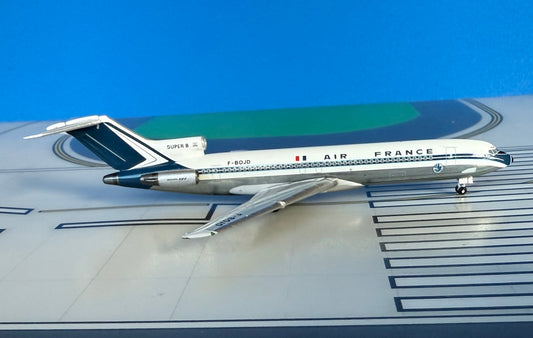 ir France Boeing 727-200 F-BOJD 1970s colors 1:400 scale diecast Aeroclassics