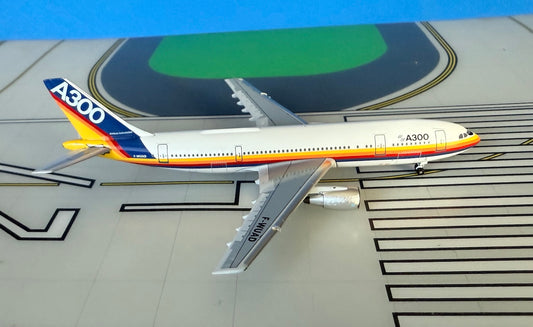 Airbus A300B2 F-WUAD House, third prototype 1:400 scale diecast Aeroclassics