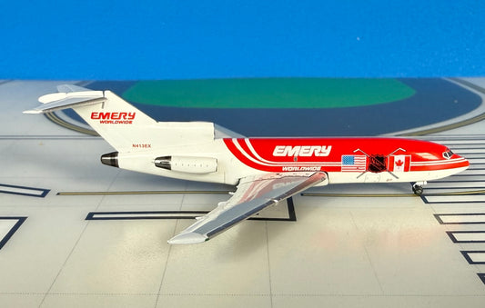 Emery Worldwide Boeing 727-51C N413EX Nat'l Hockey Team 1:400 scalediecast Aeroclassics