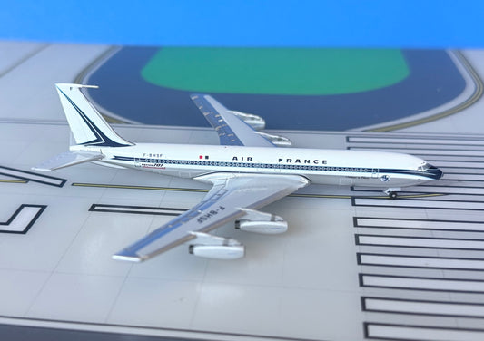 Air France Boeing 707-328 F-BHSF delivery colors 1:400 scale diecast Aeroclassics