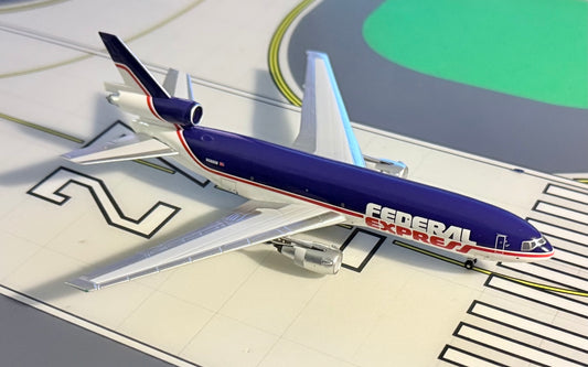 Federal Express Douglas DC-10-10(F) N68056 1980's 1:400 diecast Aeroclassics