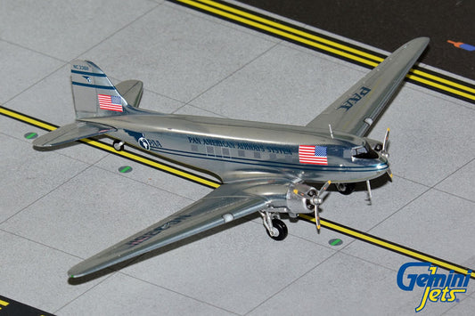 Pan American Airways Douglas DC-3 NC33611 1:200 scale diecast GeminiJets