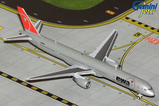 Northwest Boeing 757-300 N587NW NWA Colors 1:400 scale diecast GeminiJets