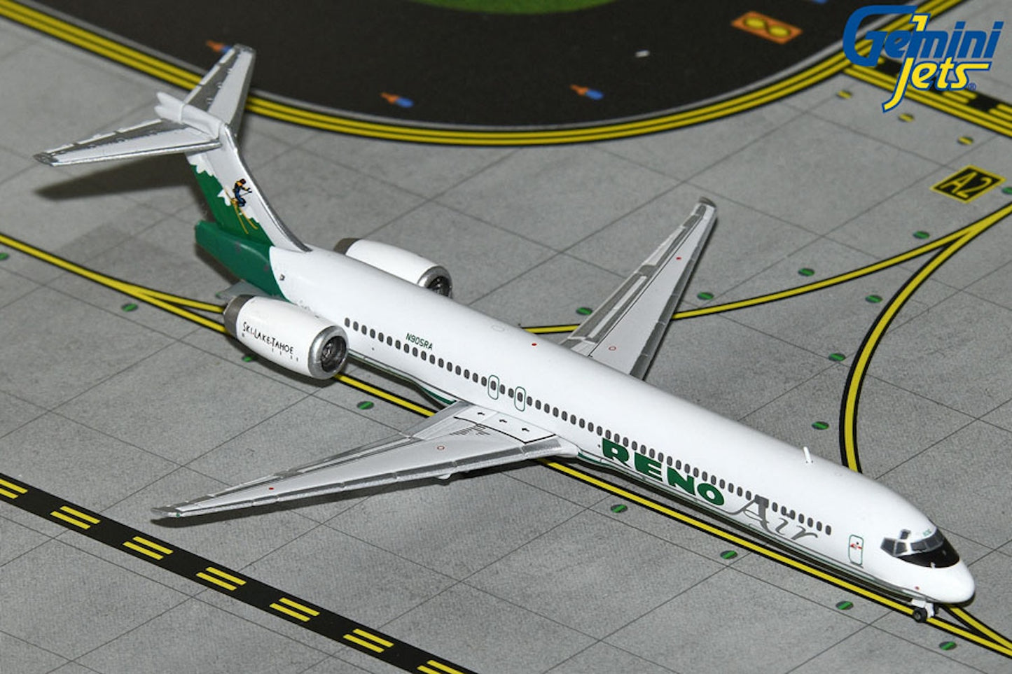 Reno Air MD-90 N905RA 1990s colors 1:400 scale diecast GeminiJets