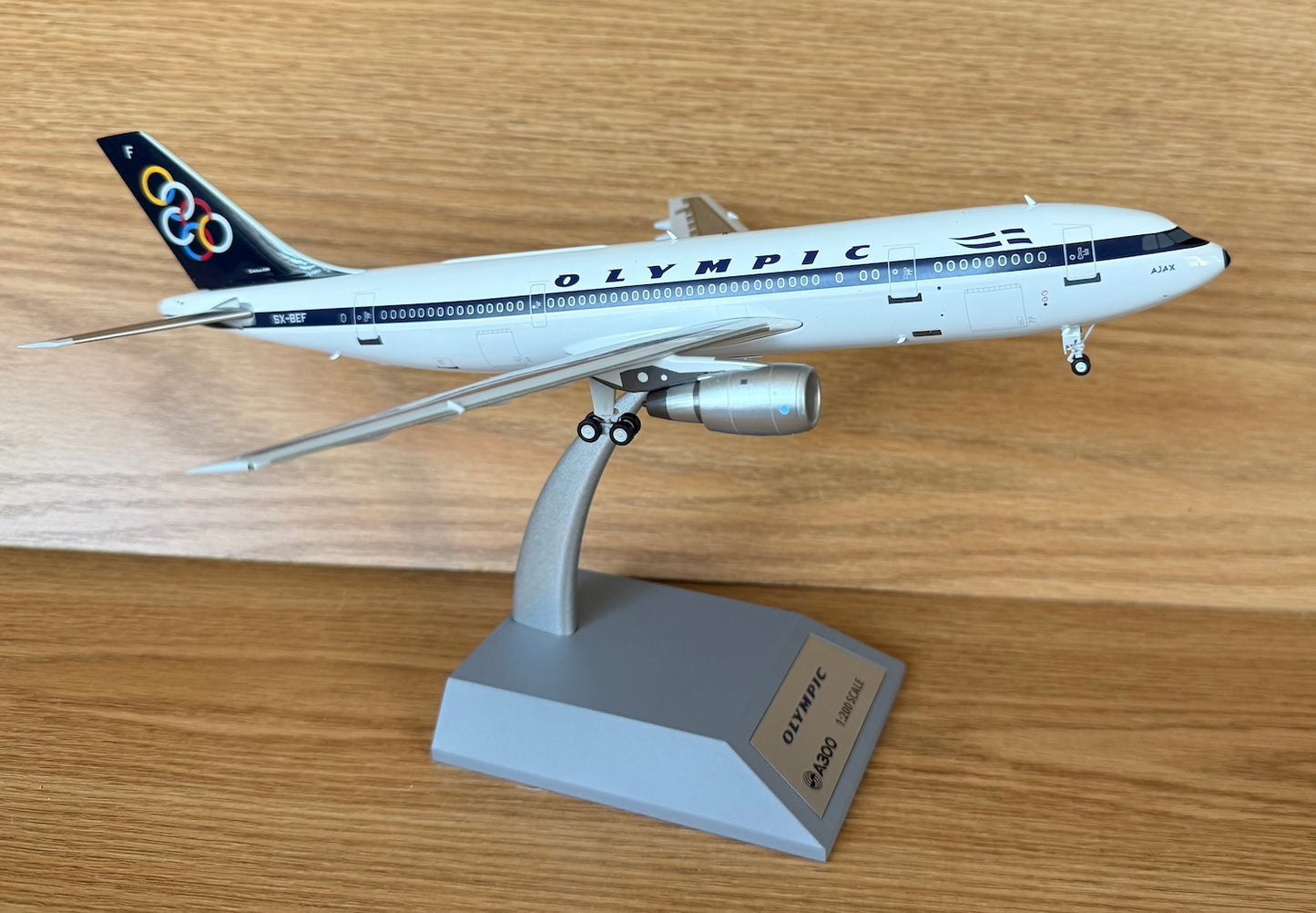 Olympic Airways Airbus A300B4 SX-BEF 1980s colors 1:200 scale Inflight Models