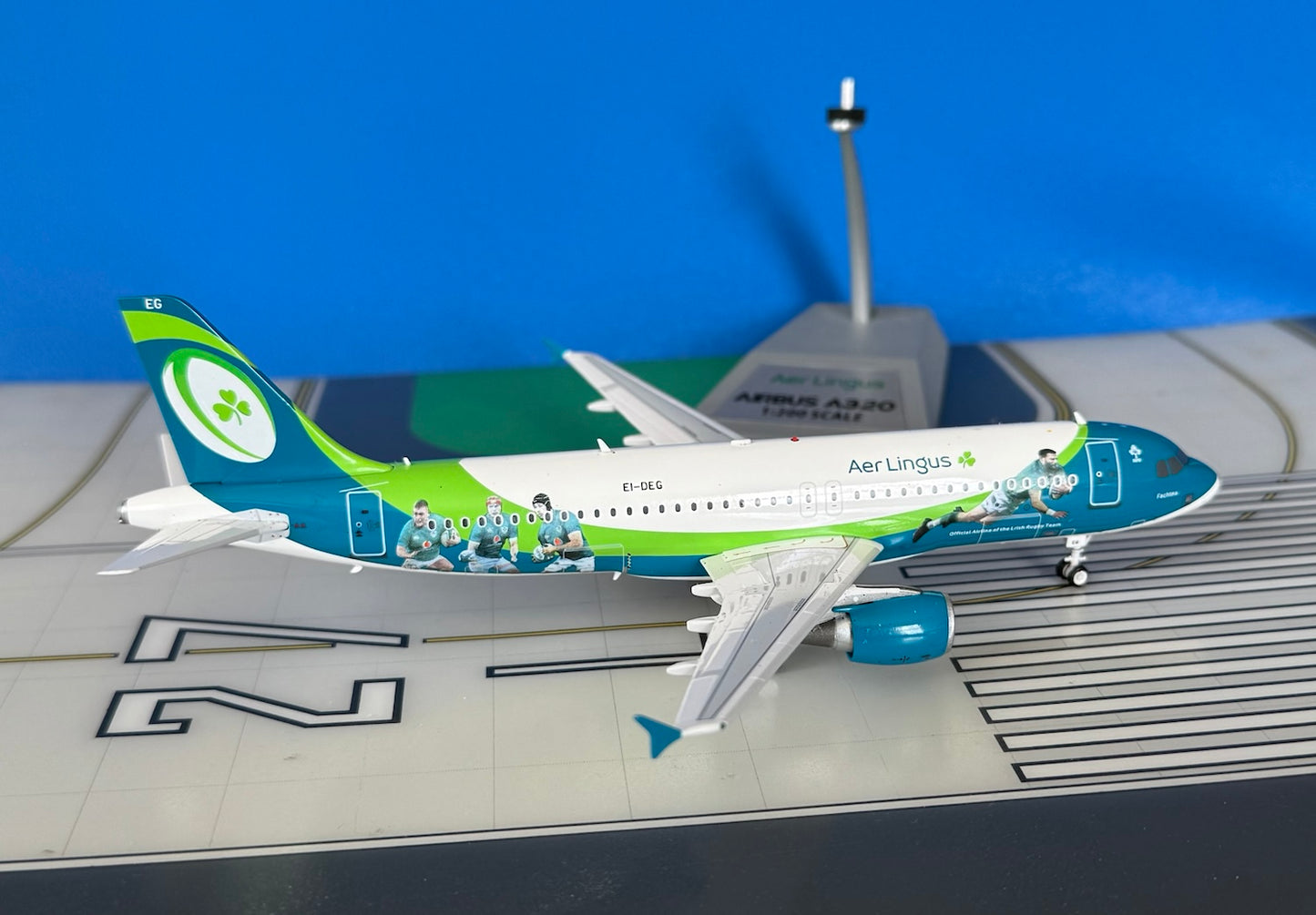 Aer Lingus Airbus A320-214 EI-DEG Irish Rugby 1/200 scale diecast Inflight Model