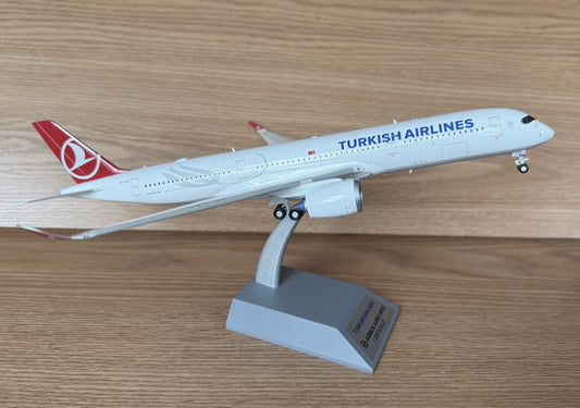Turkish Airlines Airbus A350-941 IC-LGG 1/:00 scale diecast inflight 200 Models