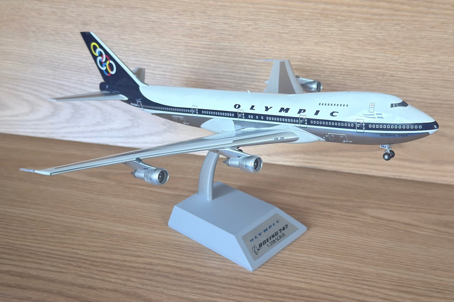 Olympic Boeing 747-284B SX-OAA polished, 1970's colors 1:200 scale diecast Inflight models