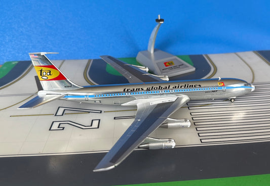 Trans Global Airlines Boeing 707-349C N324F Airport Movie 1:200 scale diecast Inflight