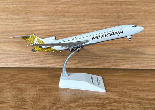 Mexicana Boeing 727-200/Adv XA-IEU 1990s colors 1:200 scale diecast JC Wings