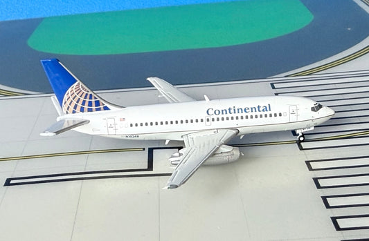 Continental Boeing 737-200 N10248 Final colors 1:400 scale diecast JC Wings