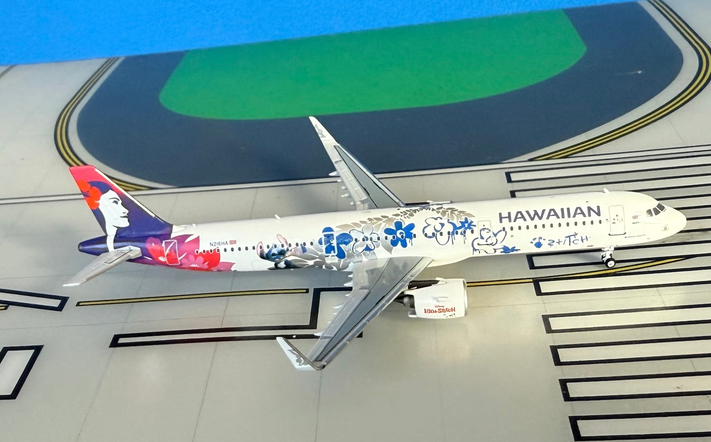 Hawaiian A321Neo (321-271N) N216HA Lilo and Stitch 1:400 scale diecast NG Models
