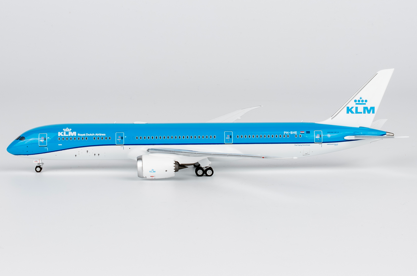 KLM Boeing 787-9 PH-BHE Current colors 1:400 scale diecast NG Models