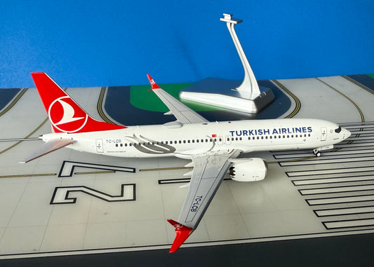 Turkish Airlines Boeing 737 Max8 TC-LCB Current colors 1:200 diecast NG Models