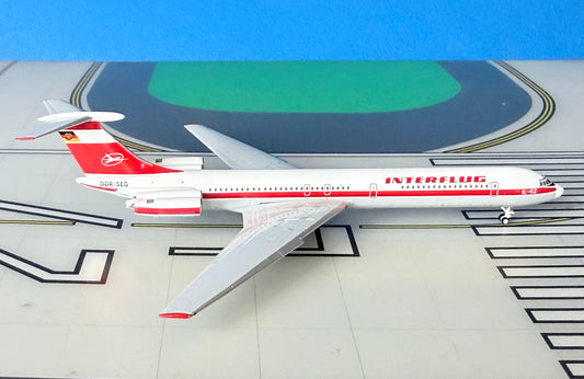 Interflug llyushin IL-62 DDR-SEG 1970s colors 1:400 scale diecast Phoenix Models