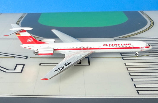 Interflug llyushin IL-62M DM-SEL 1980s colors 1:400 scale diecast Phoenix Models