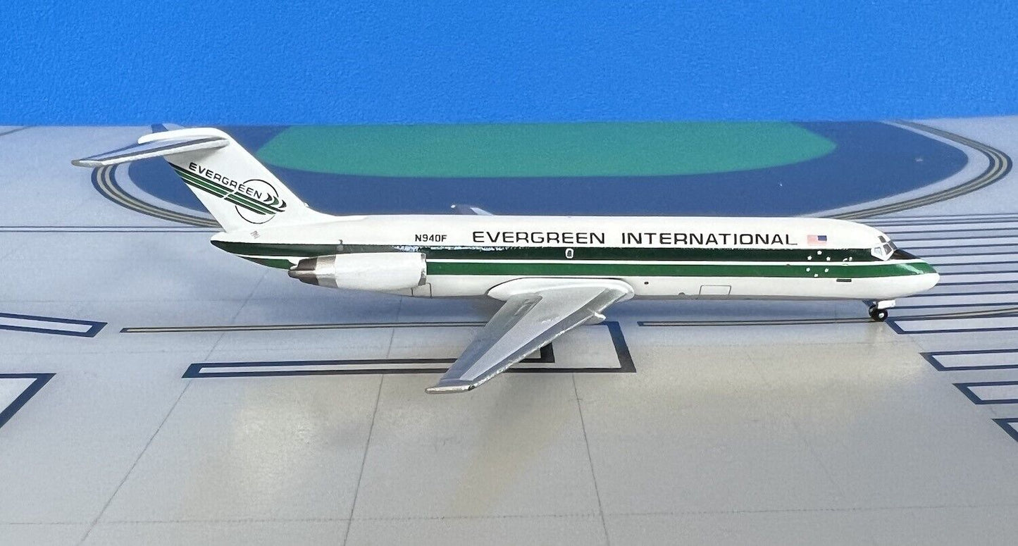 Evergreeen Int'l Douglas DC-9-32F N940F 1990s 1/400 scale diecast Aeroclassics