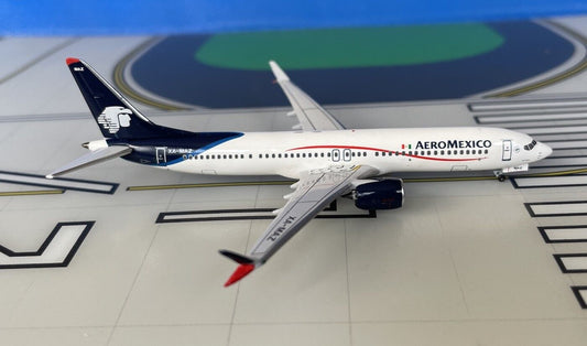 AeroMexico Boeing 737 Max-9 XA-MAZ 1/400 scale diecast Aeroclassics