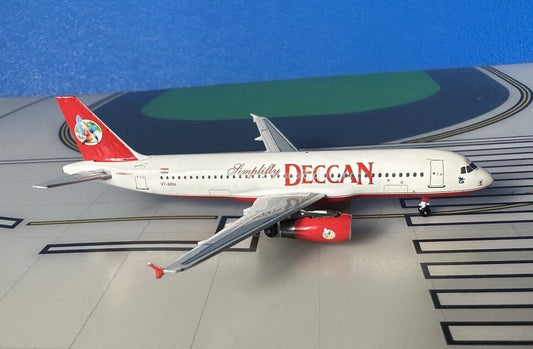 Simplifly Deccan Airbus A320-232 VT-ADU 2007 1/400 scale diecast Aeroclassics