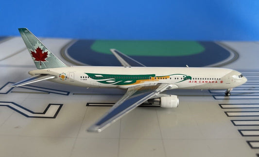 Air Canada Boeing 767-300ER C-GBZR Free Spirit 1/400 scale diecast JC Wings