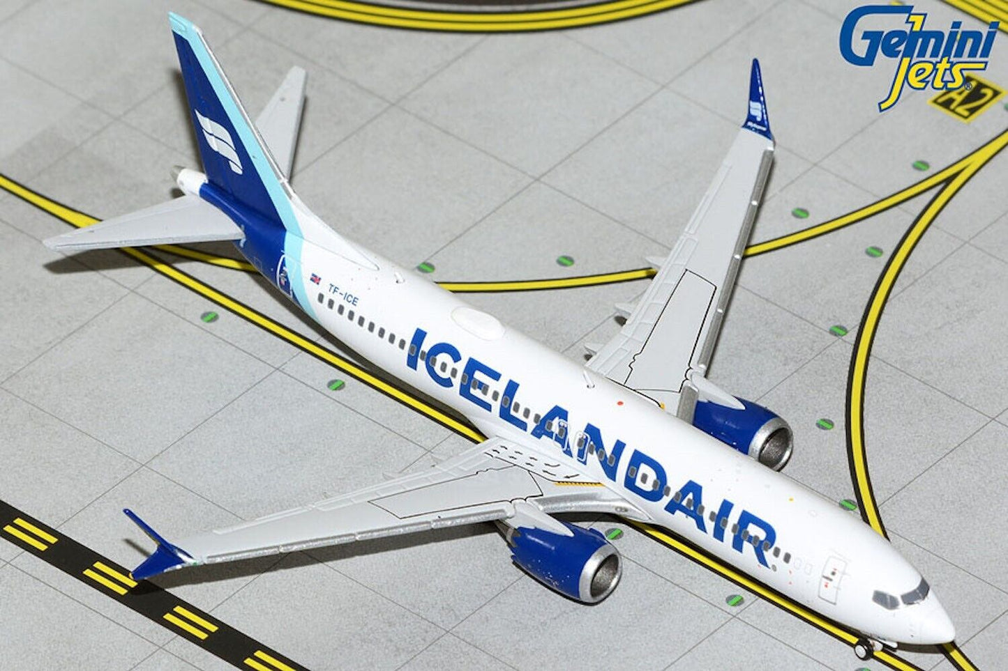 Icelandair Boeing 737 Max-8 TF-ICE Current 1/400 scale diecast GeminiJets