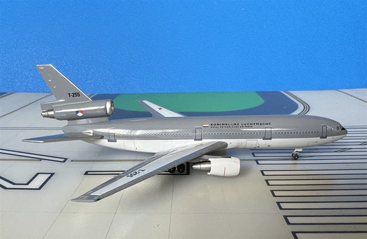 Royal Dutch Air Force McD Douglas KDC-10-30CF T-255 1/400 scale diecast Aeroclassics