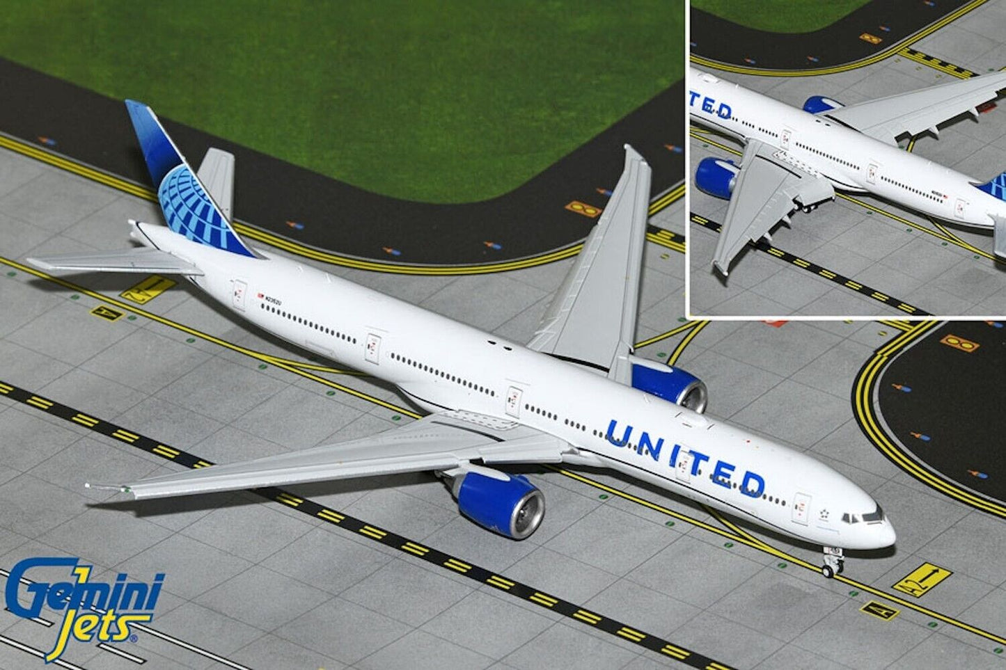 United Boeing 777-300ER N2352U Flaps down 1/400 scale diecast Gemini Jets