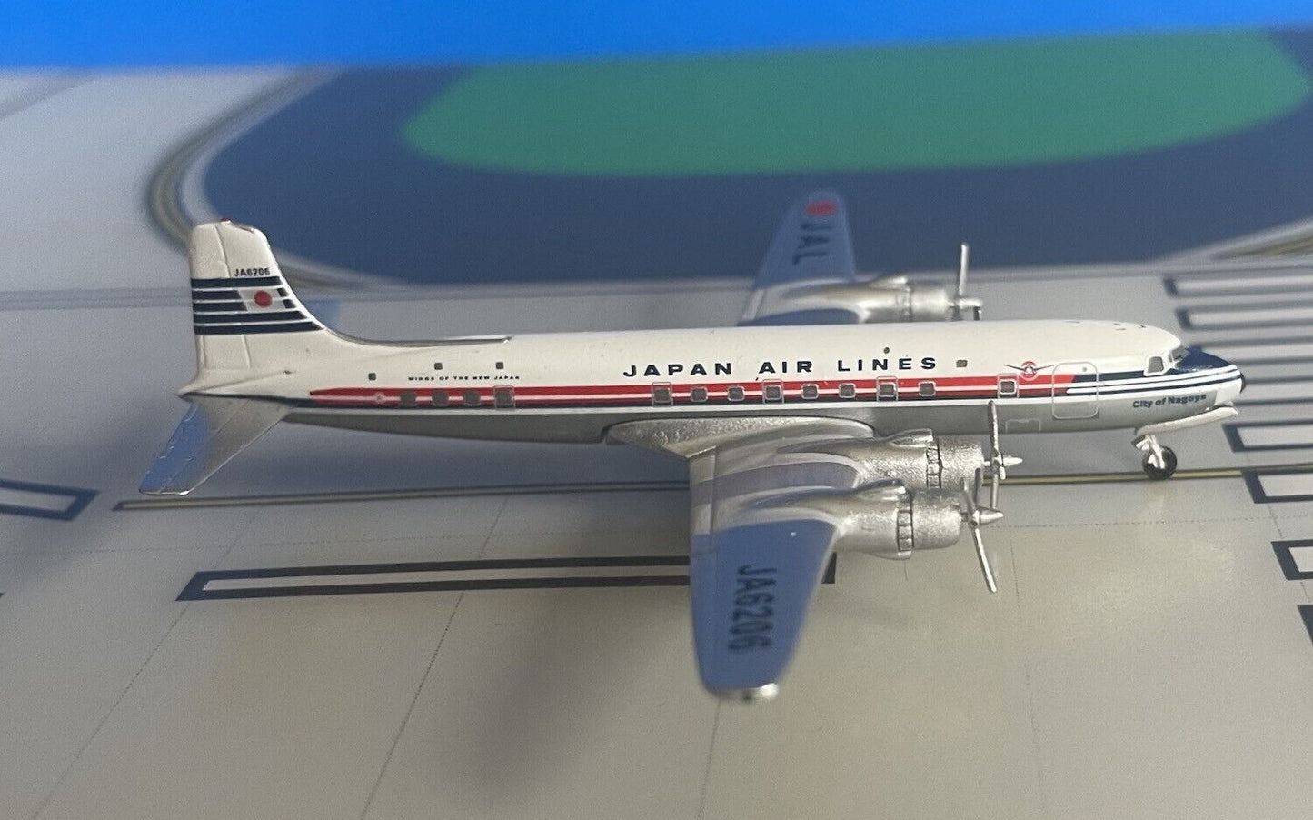 Japan Air Lines Douglas DC-6B JA6206 1960s 1/400 scale diecast Aeroclassics