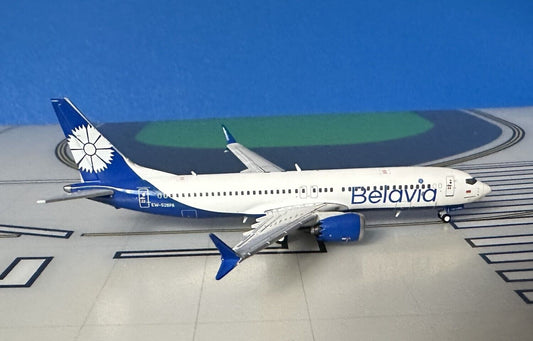 Belavia Boeing 737-Max8 EW-546PA Current Boeing 1/400 scale diecast JC Wings Models