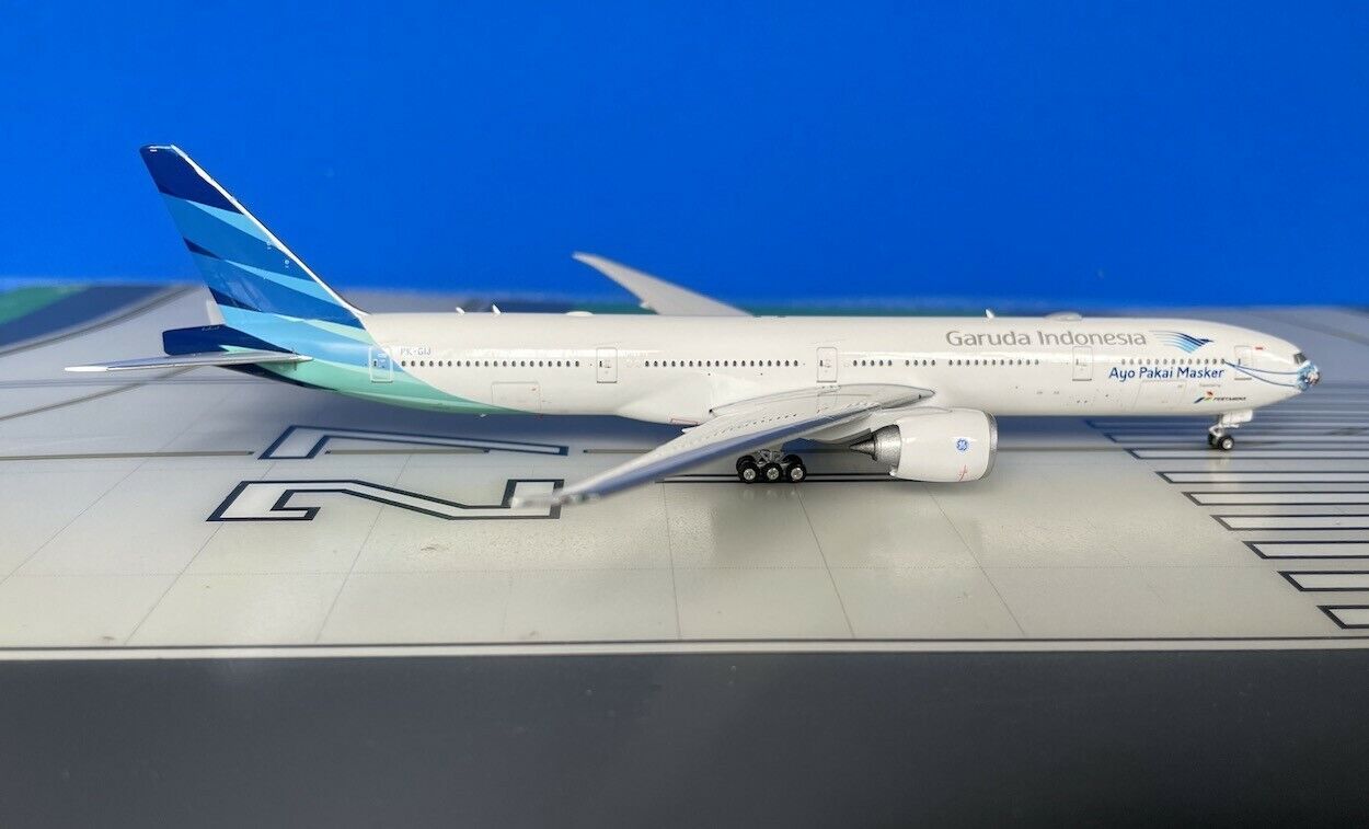 Garuda Indonesia Boeing 777-300ER PK-GIJ with Mask 1/400 scale diecast Phoenix Models