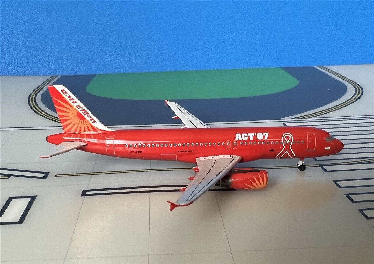 Air India Airbus A320-231 VT-EPK ACT'07 Aids 1/400 scale diecast Aeroclassics