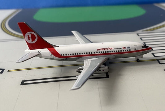 Malaysian Airline System Boeing 737-200/Adv 9M-MBJ 1/400 scale diecast Aeroclassics