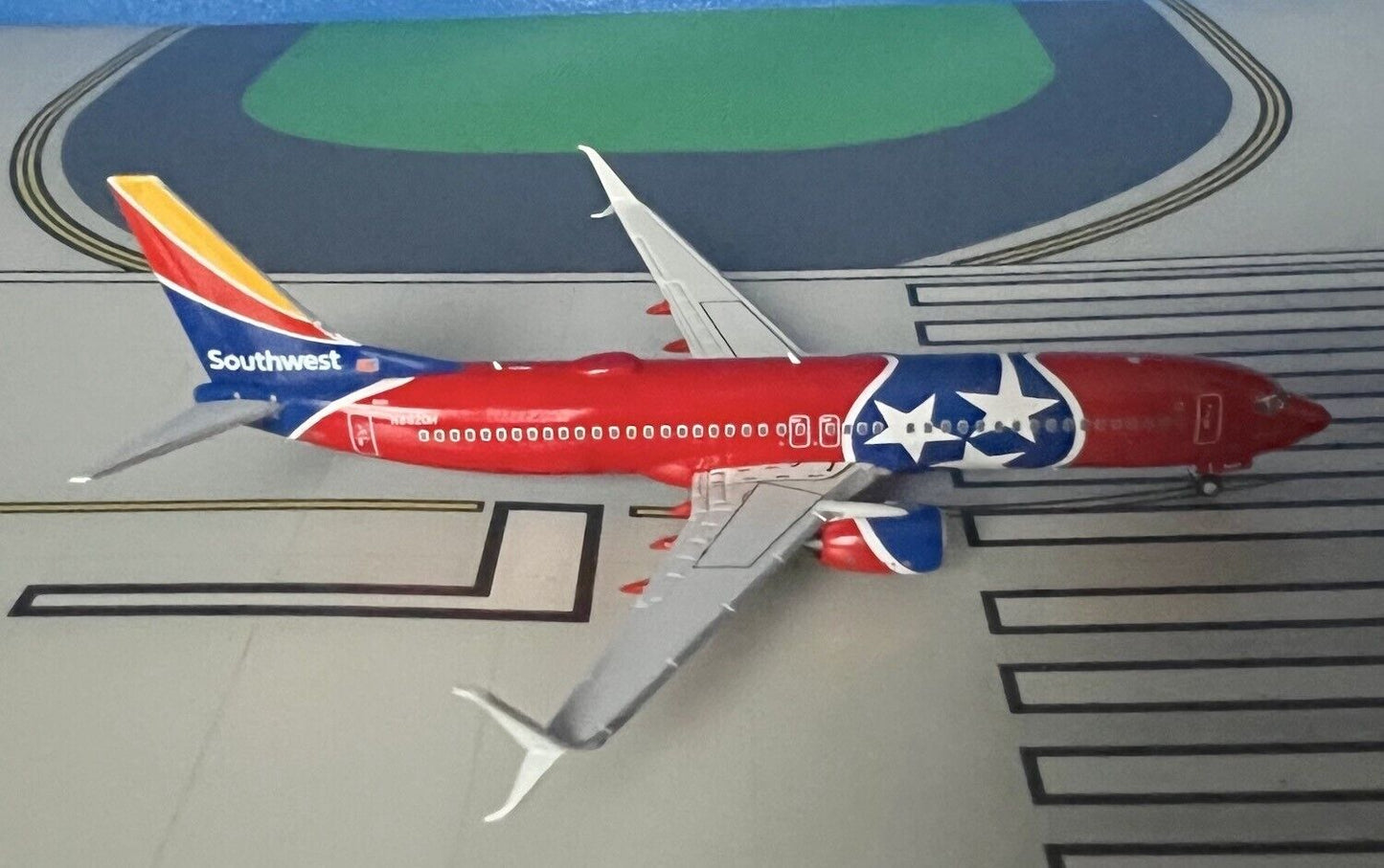 Southwest Boeing 737-700/S N8620H Tennessee One 1/400 scale diecast NG Models